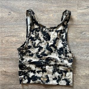 Lululemon high neck sports bra size xs